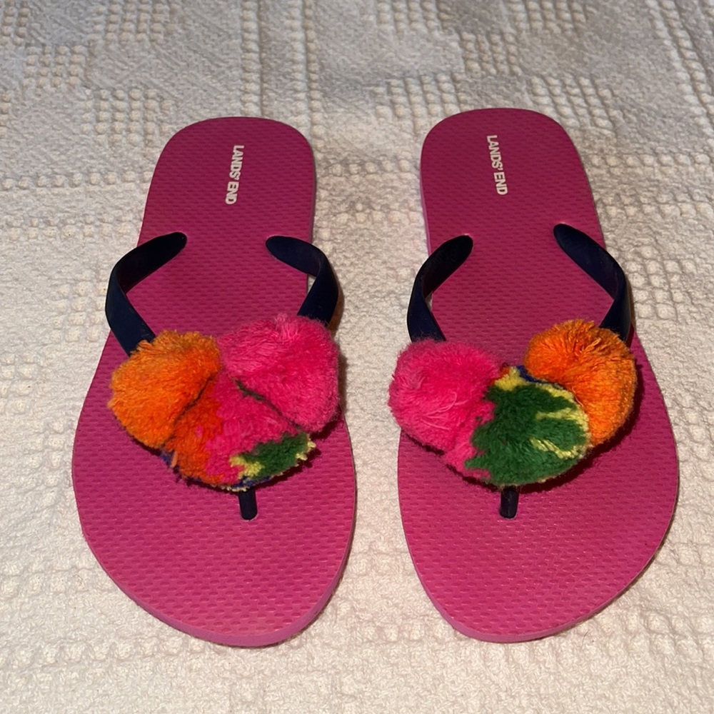 Girls Pink Lands End Flip Flops - Like New!